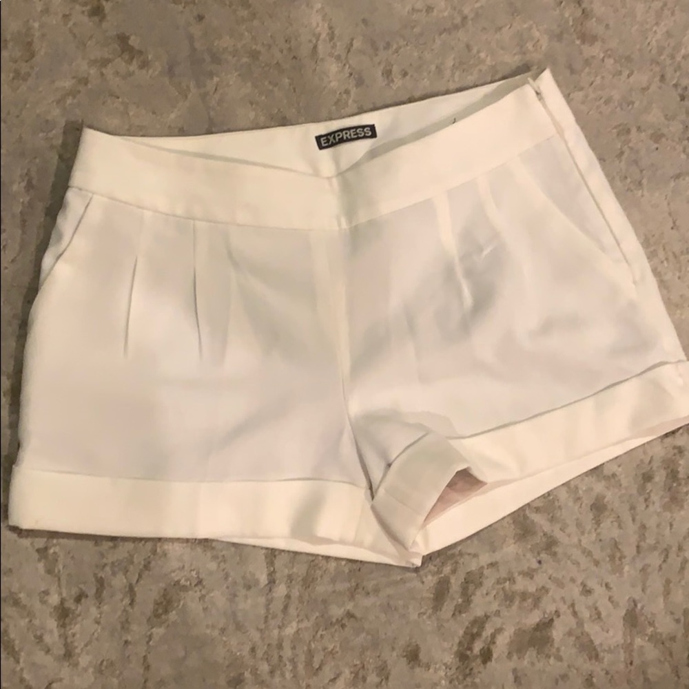 Express business casual shorts white barely worn